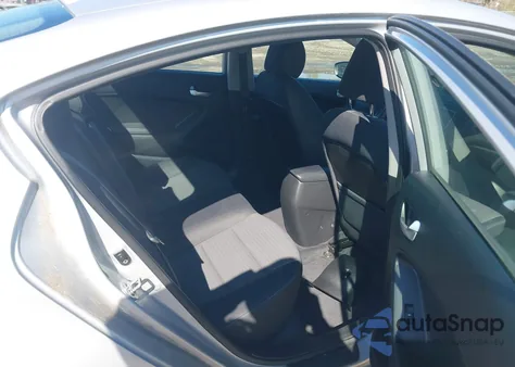 2017 Kia Forte Lx from USA, damaged, VIN 3KPFL4A75HE071041